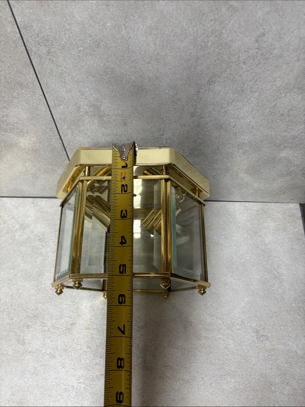 Ceiling light fixture - Picture 8 of 11